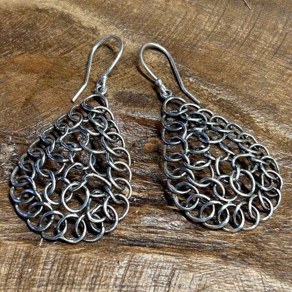 Silpada Jewelry - Silpada Rare Sterling Silver Linked Teardrop Earrings